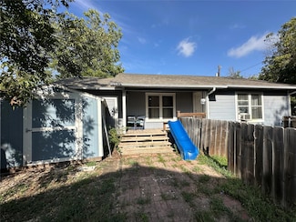 102 W Mesquite Unit B, Granger, TX 76530