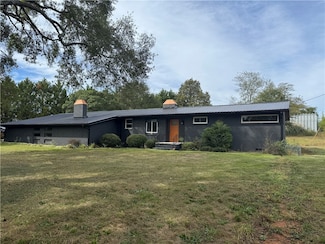 1706 Whitehall Rd, Anderson, SC 29625