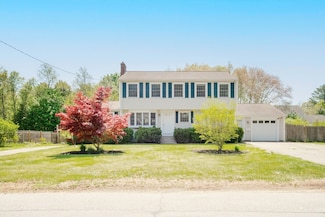 46 Frairy St, Medfield, MA 02052