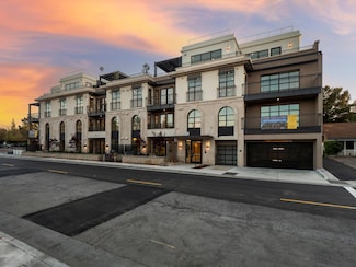 450 1st St Unit 301, Los Altos, CA 94022