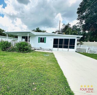 5402 Marshfield Dr, Port Orange, FL 32127