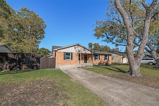 442 Daniel St, Richardson, TX 75080