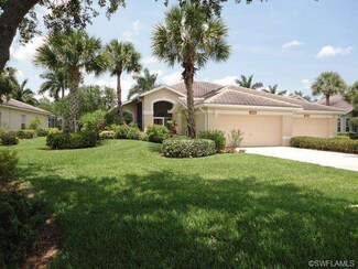 8787 Naples Heritage Dr, Naples, FL 34112