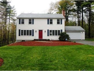 14 Birchwood Rd, Princeton, MA 01541