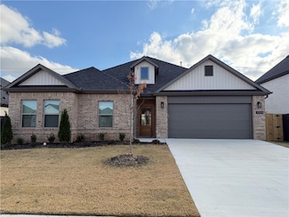 7009 SW Basswood Ave, Bentonville, AR 72712