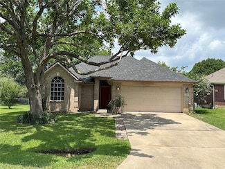 243 Fantasy Ln, Montgomery, TX 77356