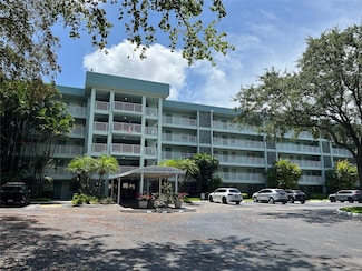 802 Cypress Grove Ln Unit 309, Pompano Beach, FL 33069
