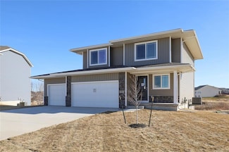 525 NW Rosemont Dr, Waukee, IA 50263