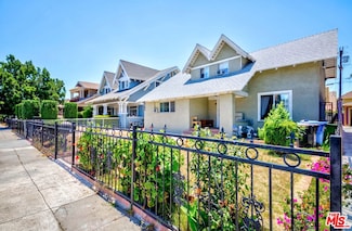 1745 S Kingsley Dr, Los Angeles, CA 90006