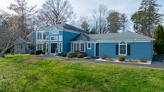 15 Griffing Pond Rd, Branford, CT 06405