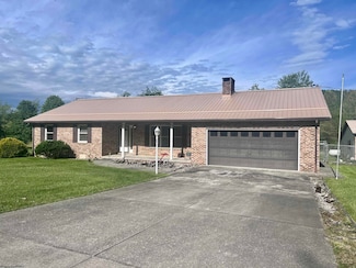 6921 Parsons Rd, Montrose, WV 26283