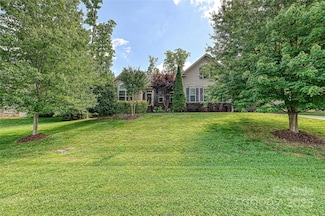 4018 Harmattan Dr, Denver, NC 28037