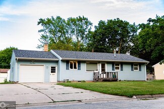 711 9th St S, Humboldt, IA 50548