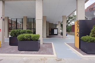 872 Massachusetts Ave Unit 401, Cambridge, MA 02139