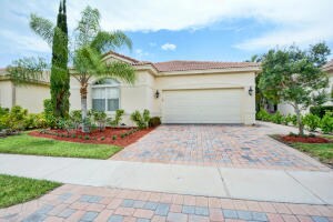 128 Casa Grande Ct, Palm Beach Gardens, FL 33418