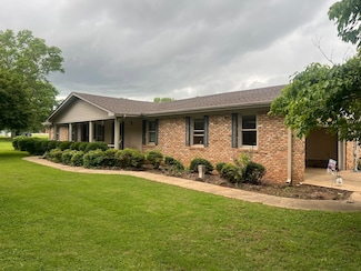 6865 River Rd, Muscle Shoals, AL 35661