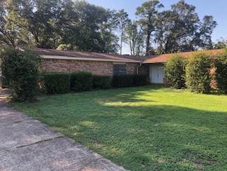 57 Cinderella Ln NW, Fort Walton Beach, FL 32547