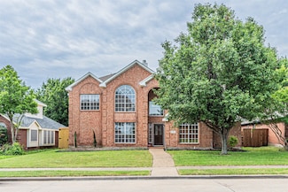 9114 Woodlake Dr, Rowlett, TX 75088
