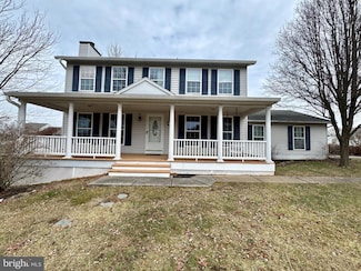 3210 Hackberry Ln, York, PA 17404