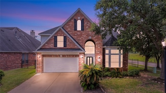 14339 Tasmania Ct, Sugar Land, TX 77498