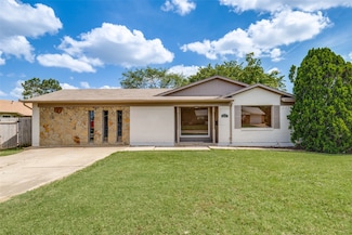 2876 Joanna Dr, Dallas, TX 75234