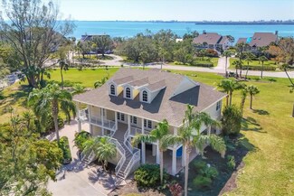 92 Tidy Island Blvd, Bradenton, FL 34210