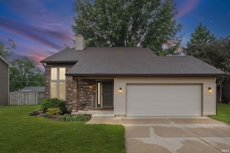 1021 Southport Dr, Lafayette, IN 47909