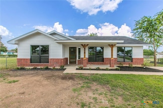 575 Live Oak Dr, Bertram, TX 78605