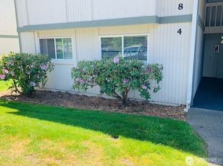 427 S 325th Place Unit V-4, Federal Way, WA 98003