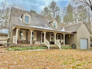 208 Old Forge Rd, Riverton, CT 06065