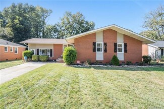 5226 Seacroft Rd, Charlotte, NC 28210