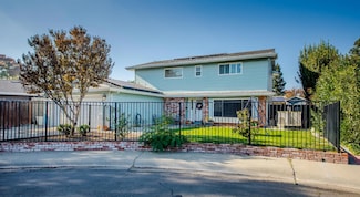 1622 Carnelian Ct, Woodland, CA 95695
