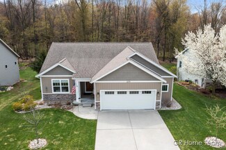 2144 Valley Forge St NW, Grand Rapids, MI 49504