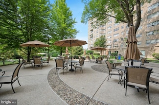 1030 E Lancaster Ave Unit 806, Bryn Mawr, PA 19010