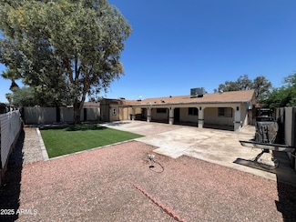 6823 W Garfield St, Phoenix, AZ 85043