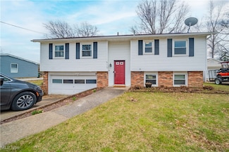 6113 Edson St, Vermilion, OH 44089