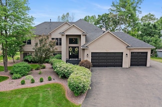 7447 213th St N, Forest Lake, MN 55025