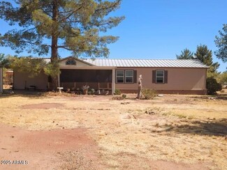 5256 S Santa Claus Ave, Sierra Vista, AZ 85650