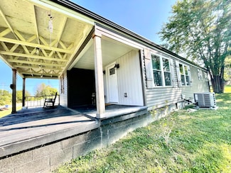 3076 Kentucky 1247, Somerset, KY 42503