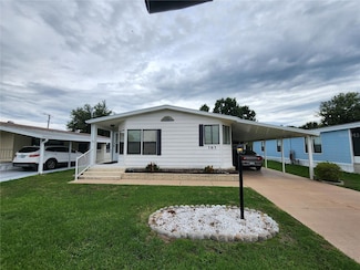 163 Sweet Cir, Winter Haven, FL 33884