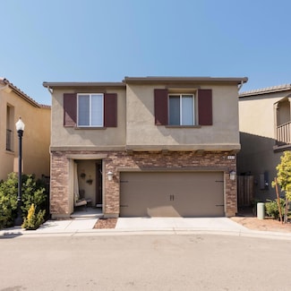 897 Wishon Ave W, Madera, CA 93636