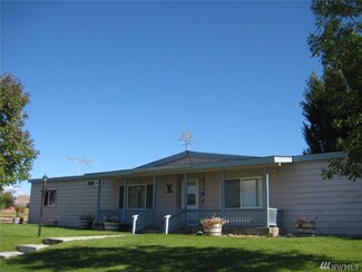 360 Omak River Rd, Omak, WA 98841
