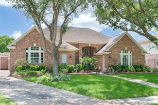 17503 Whispering Star Ct, Houston, TX 77095