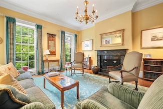 80 Pinckney St, Boston, MA 02114