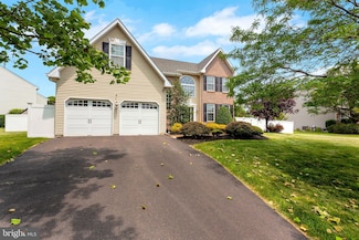 3584 Gray Fox Dr, Chalfont, PA 18914