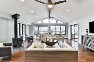 745 Josephine Ave, Saint Louis, MO 63122