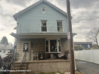 108 Florence Ct, Carbondale, PA 18407