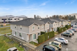 412 Front St, Sumas, WA 98295