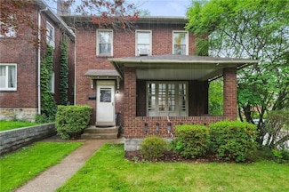 3855 Hiawatha St, Pittsburgh, PA 15212