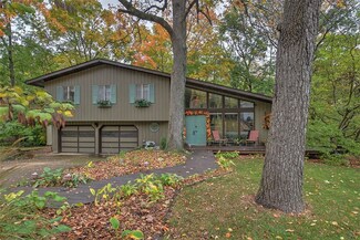 1120 Del Scott Ct, Mount Zion, IL 62549